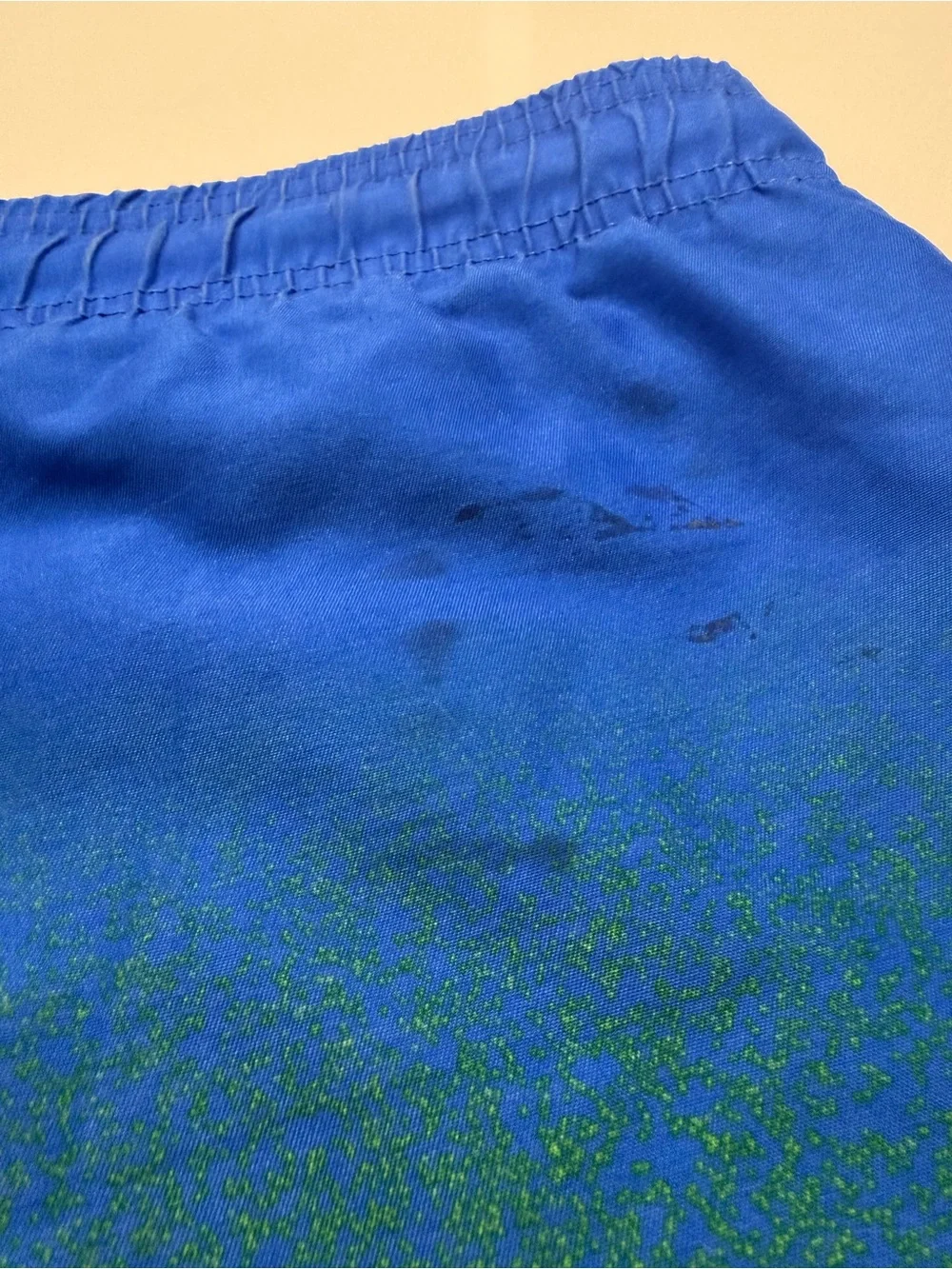 Under Armour Men’s Blue to Green Ombre Swim Trunks